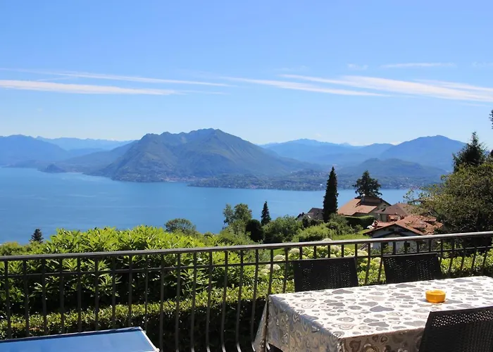 Casa Belvedere Apartment Stresa