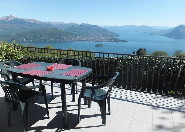 Casa Belvedere Apartment Stresa